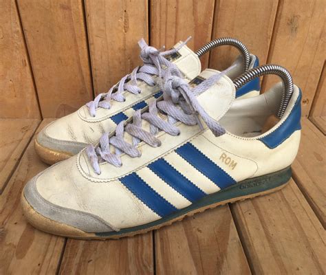 adidas roma antigo